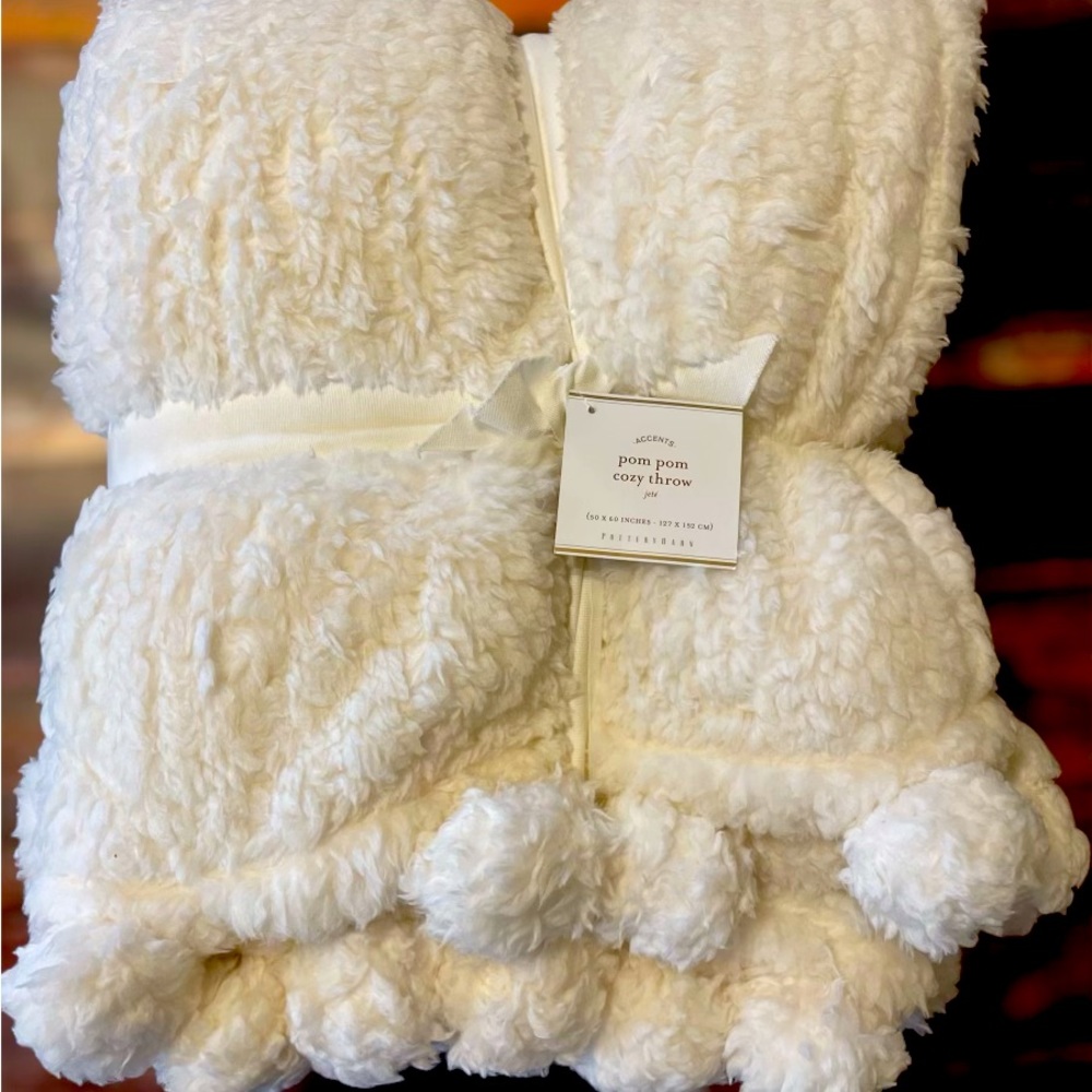 Pottery Barn Pom-Pom Trim Blanket, Ivory NWT